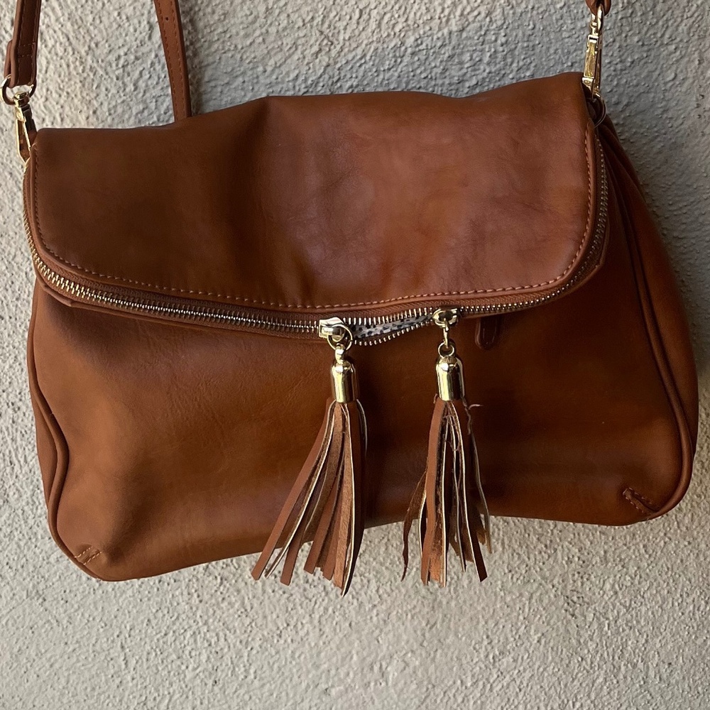 crossbody purse - cognac color - faux leather